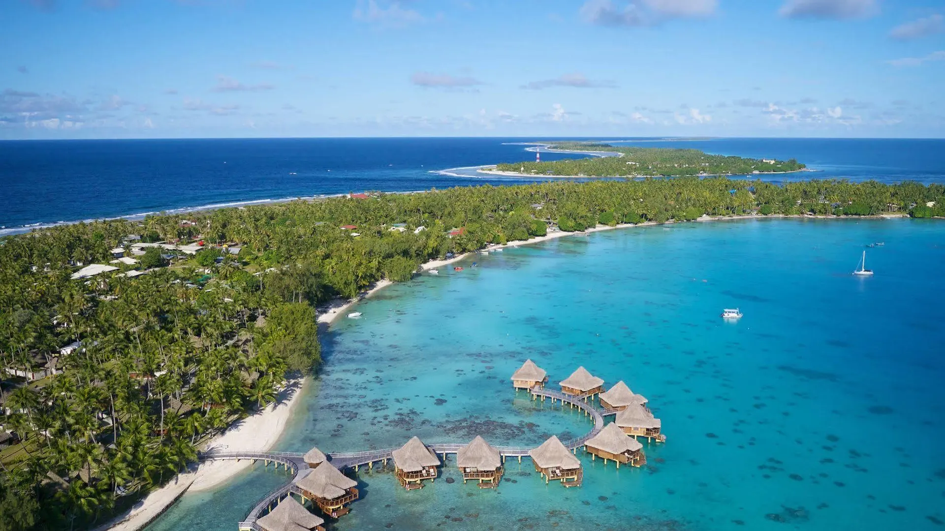 Hotel Kia Ora Resort & Spa Avatoru 4*,